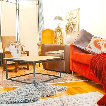 Authentic House 2 Maisons 1 Ideale Pour Groupes, Capacité 30 Personnes * Parigi