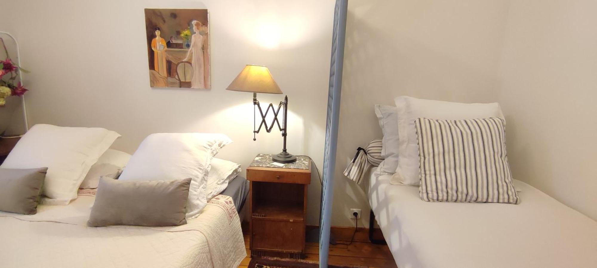Authentic House 2 Maisons 1 Ideale Pour Groupes, Capacité 30 Personnes * Parigi